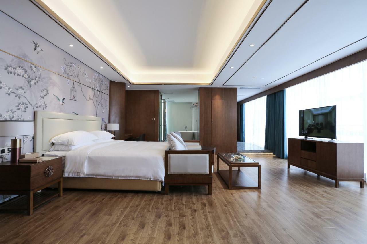Venus Royal Hotel Foshan Kuiqi Road Metro Station Extérieur photo